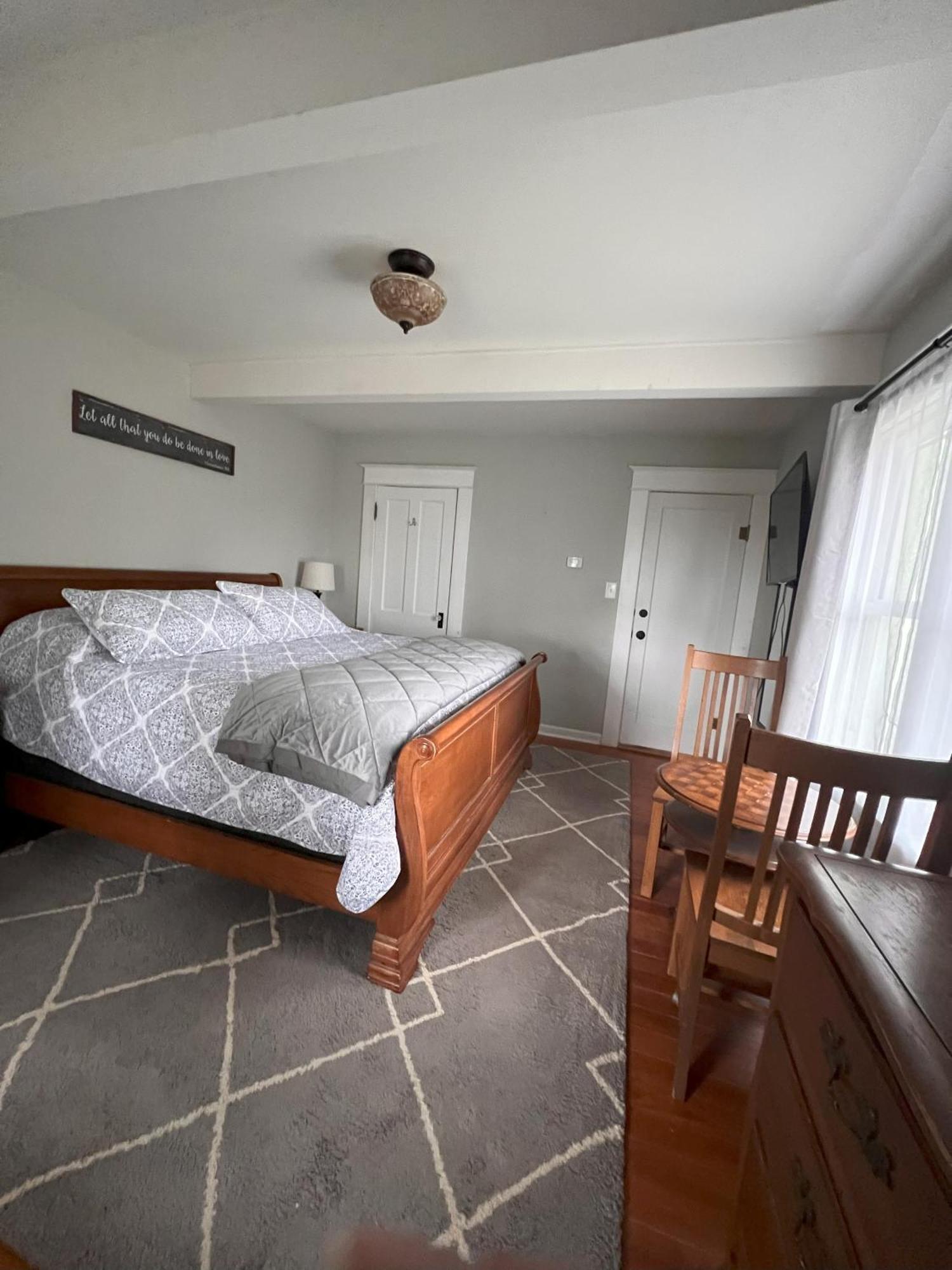 Hudson House Bed And Breakfast Wheatland Exteriér fotografie